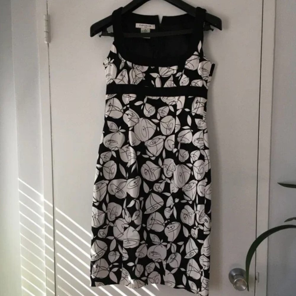 Vintage Evan Picone Black and White Floral Summer Dress - Size 4